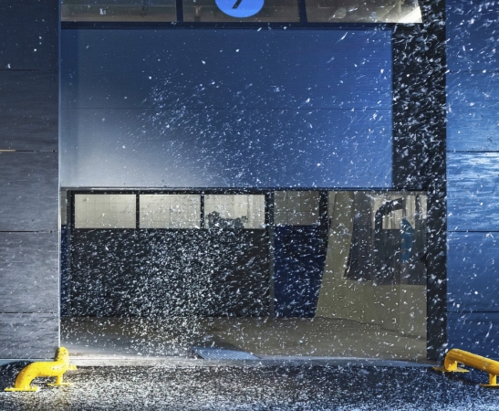 Панорамные ворота AluTherm в Армавире