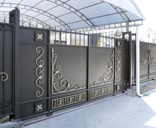 Металлические ворота в Армавире